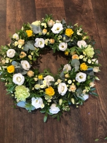Wreath in Yellow and whites