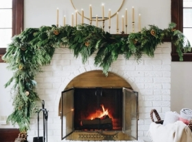 Christmas Garland workshop Friday 5th December 25 6pm to 8.30pm
